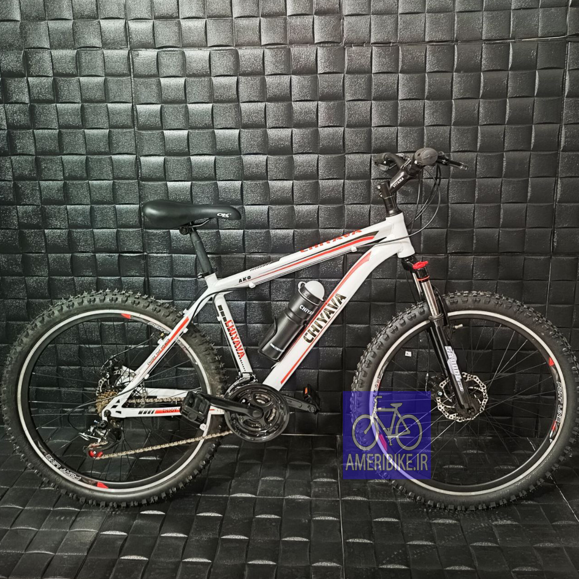 دوچرخه چیاوا مدل آکو سایز 26 دوشاخ کمکدار ترمز دیسکی (سفید)