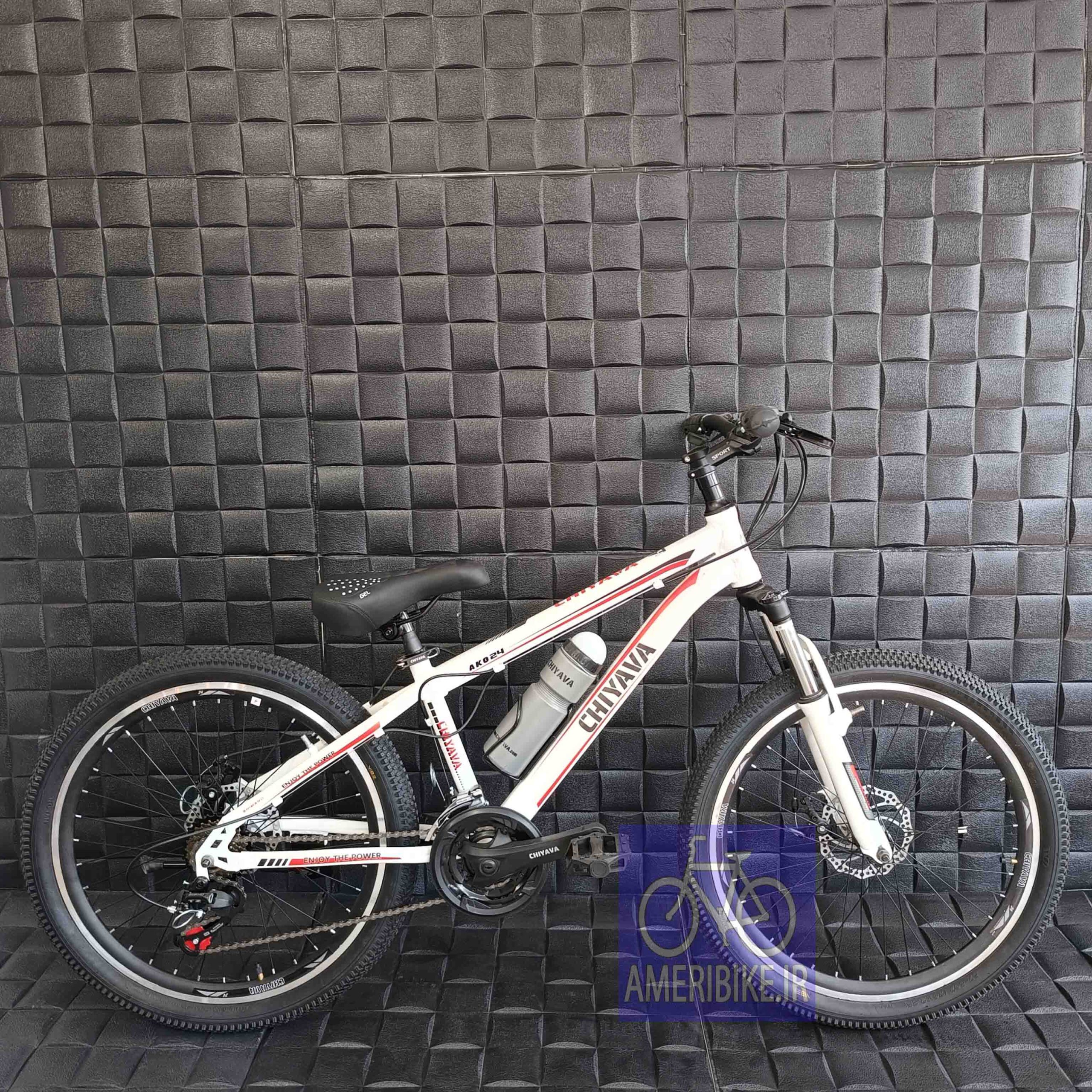دوچرخه چیاوا مدل آکو سایز 24 دوشاخ کمکدار ترمز دیسکی (سفید)