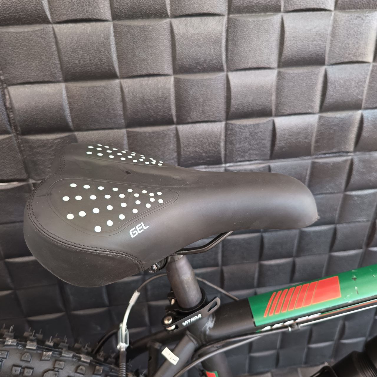 دوچرخه چیاوا مدل آکو سایز 26 ترمز لقمه ای (مشکی) - Image 4