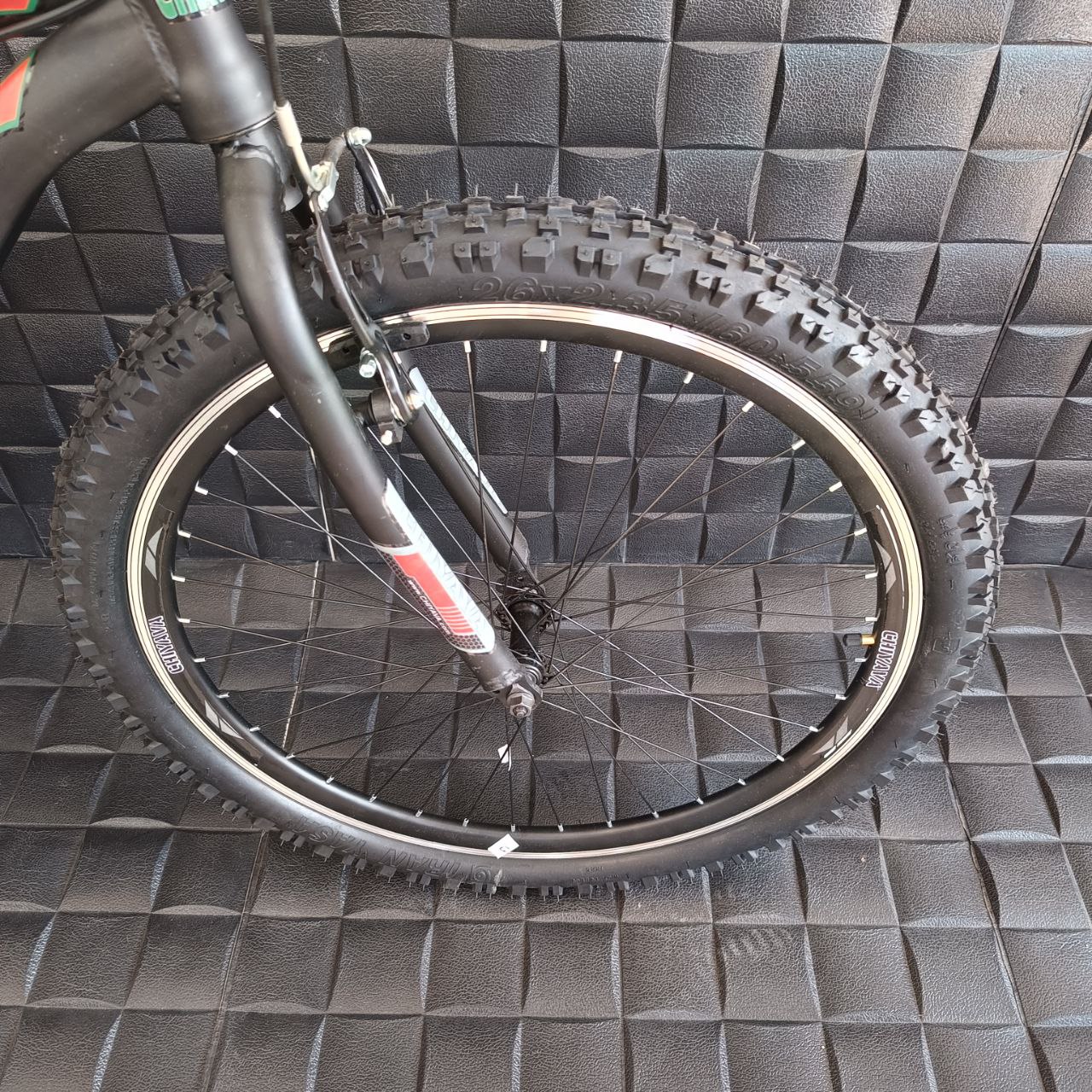 دوچرخه چیاوا مدل آکو سایز 26 ترمز لقمه ای (مشکی) - Image 5